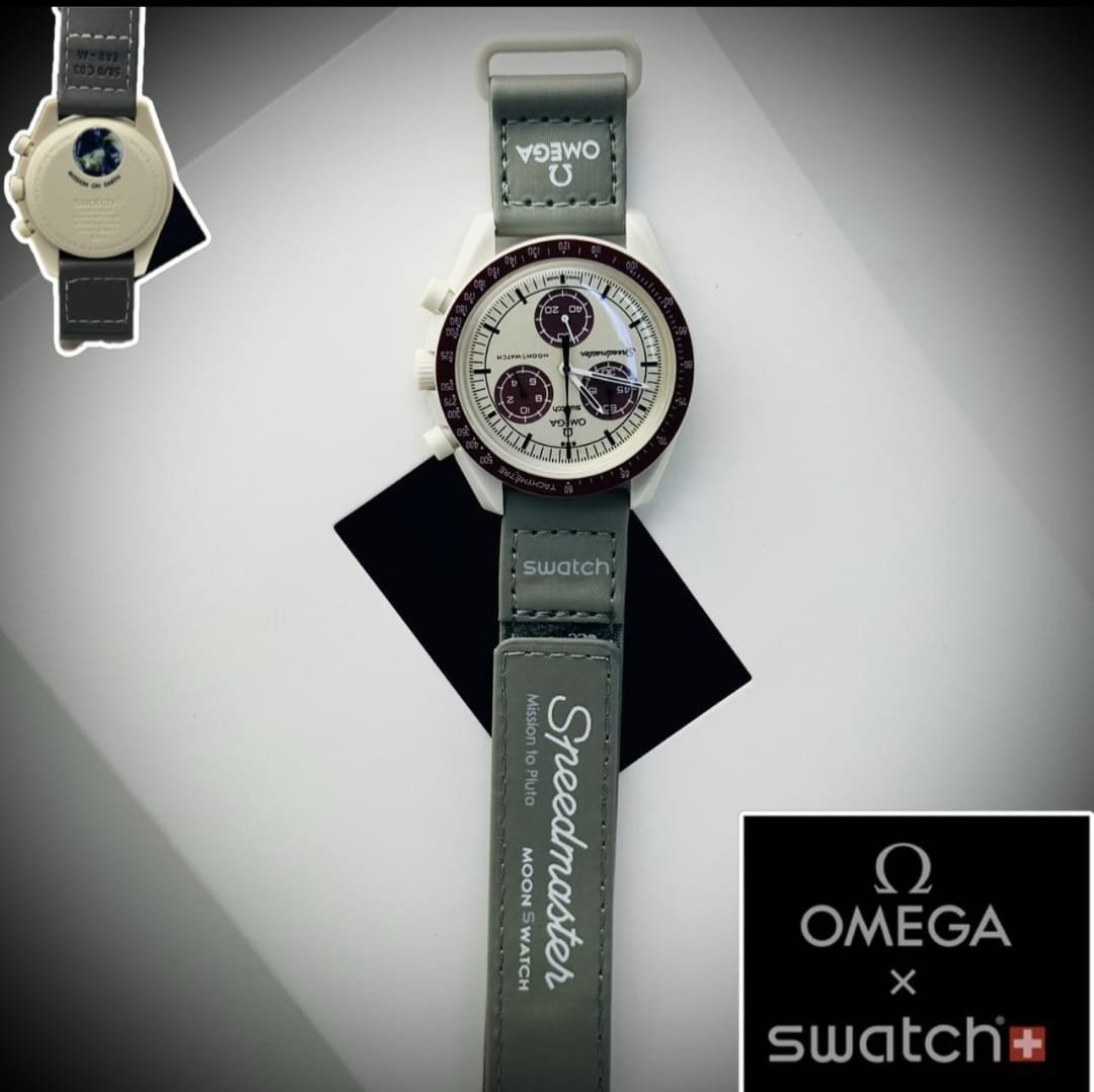 green strap offwhite dial